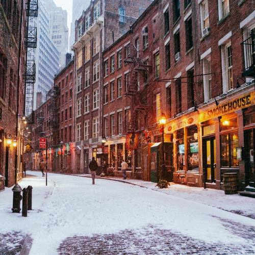 newyorkcityfeelings - Stone Street, New York City by Vivienne...
