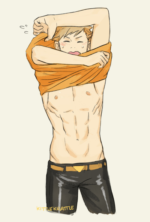 kittlekrattle:  spark and his clothes…../// 