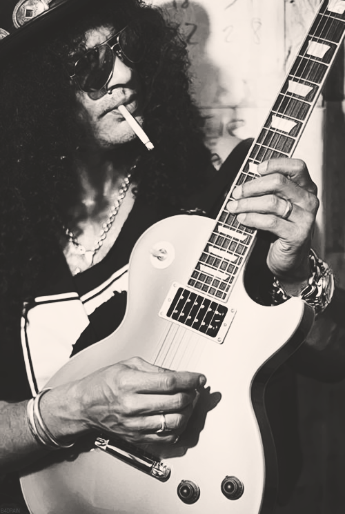 ozzyonedge:  Happy 50th Birthday Saul “Slash” Hudson!July 23rd 1965