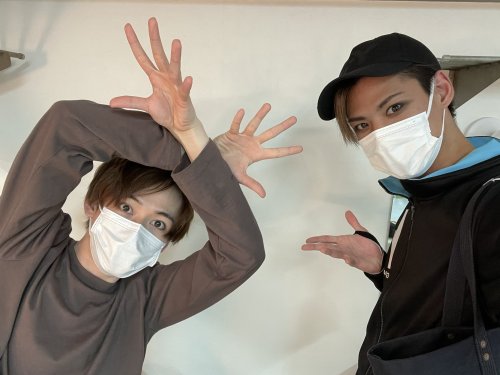 Hyper Projection Engeki Haikyuu - The View from the Top 2Backstage - Hyogo TourYuuma (Noya) and Yosh