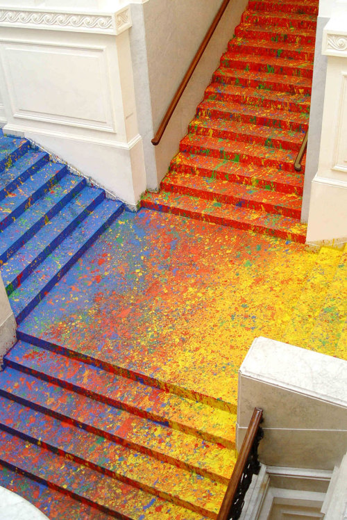 boredpanda:Polish Artist Splatters National Gallery’s Staircase With Paint And It Looks Absolutely