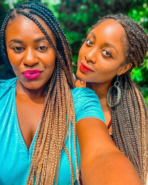 Screaming Feliz Cumpleaños to this beauty @___.snicole @shopblatina Fros out, Braids in ‍‍#BoxBraids