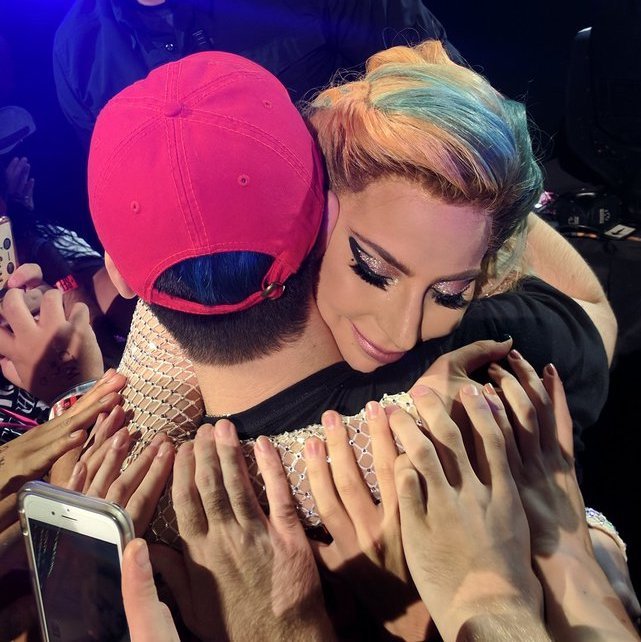 LADY GAGA