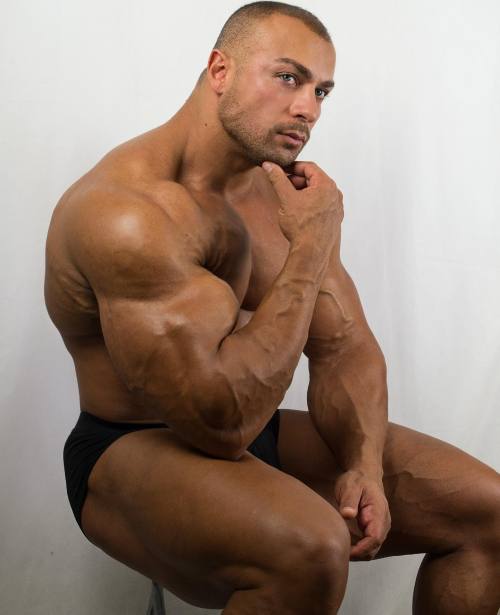 MOROCCAN BODYBUILDER JOHAN FEHD KAROUANI THE PANTHER
