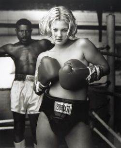 milkstudios: Put ‘em up Photo: Mark Seliger