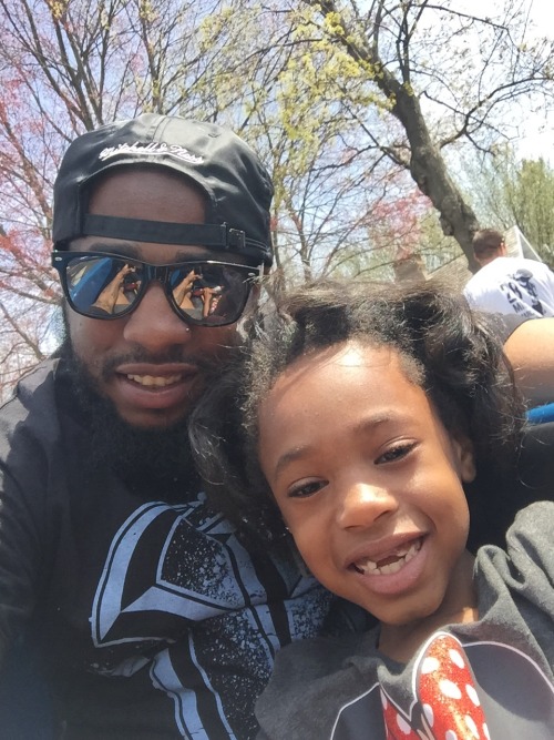 k1ngmello:  Black out Father’s Day style