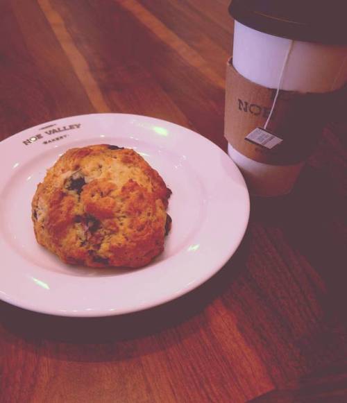 A quiet blueberry-pecan scone and Earl Grey is a nice way to start the day. #westportal #breakfast #