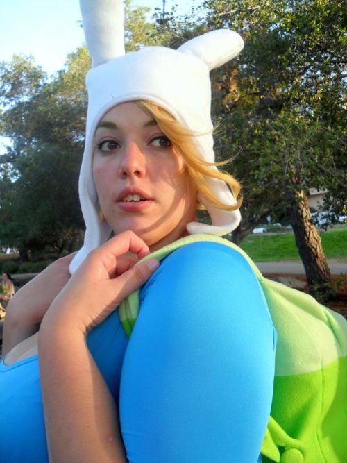 kawaiidesuyolo: your fists have touched my heart Character: Fionna the human Cosplay by: Me Photos b