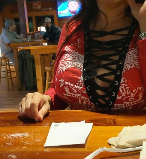 just-sexy-outfits:  After A [F]ew Drinks