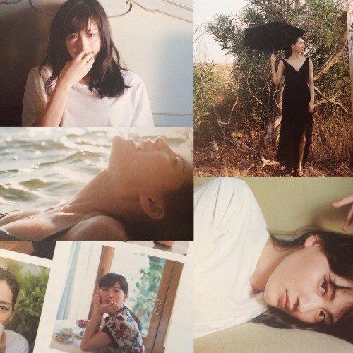 Some nice shots from her latest photo book “SEA STORIES Haruka Ayase”.