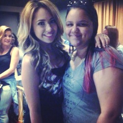 villegas-news:  June 6: Jasmine with fans in NYC
