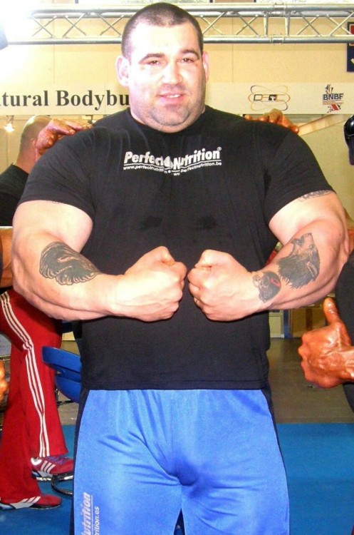 yoquierouno: Fredi González