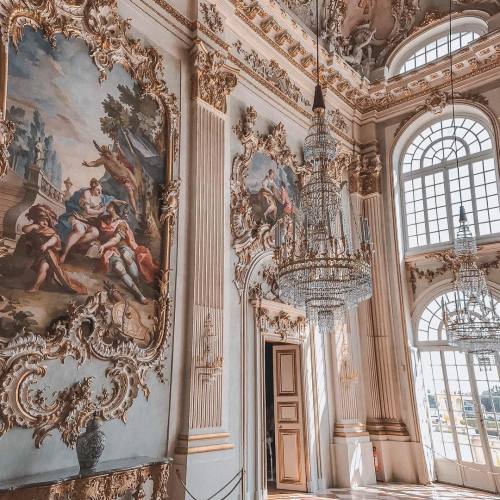 vivalcli:Nymphenburg Palace, Bavaria, Germany ~thehazeleyedtraveler