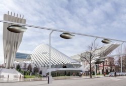 fromgrapevine:  Flying cars are almost here at last, and their first stop is Tel AvivSkyTran CEO Jerry Sanders says his new elevated transit system is going to transform transportation. 