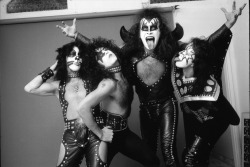anything-for-my-baby:  Kiss, Hotter Than Hell Photo Session (2nd Photo Session), The Stage, Hollywood, California, August 25, 1974. (X)  