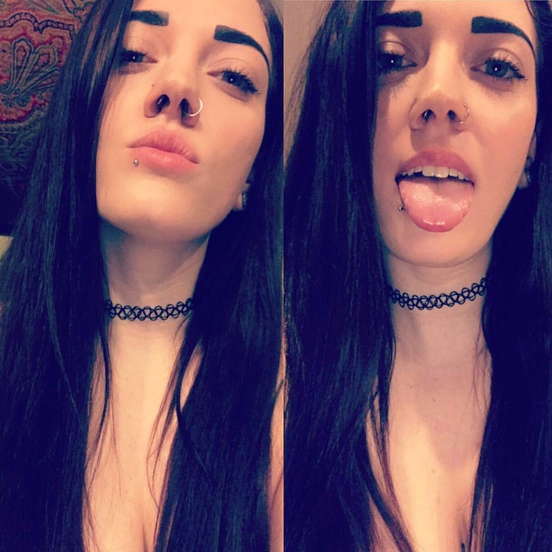 euph0ric-nirvana:  💋👅🖤