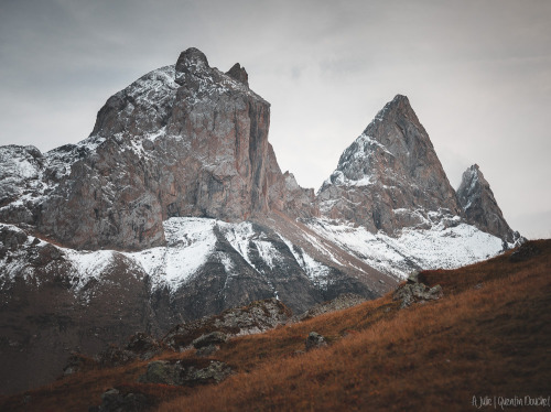 Les Aiguilles d'Arves.(Savoie - Octobre 2021).A Julie&hellip;© Quentin Douchet.