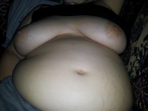 msangelicgrace: my soft belly and tits