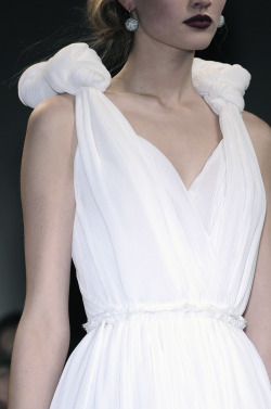 fashioninquality:  Detail at Bottega Veneta Fall Winter 2009 | MFW