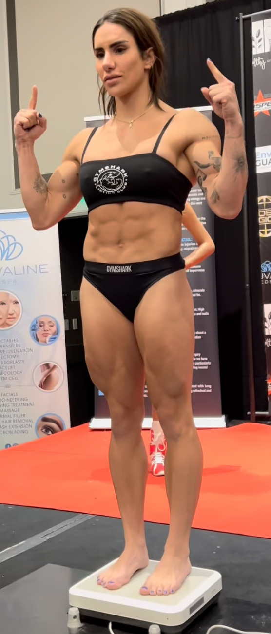 Muscle Women — Stefanie Cohen