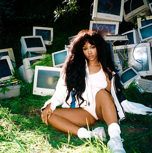 lovecountdown: CTRL (2017) / CTRL (DELUXE) (2022)