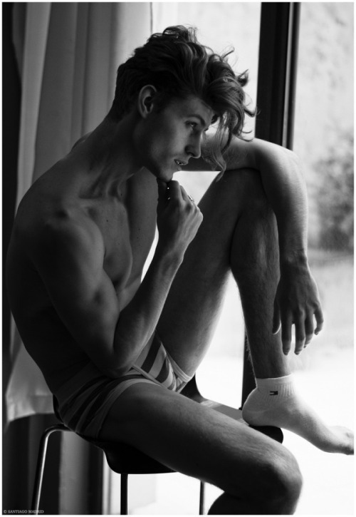 NSFW gay | b&w | handsome&sexy