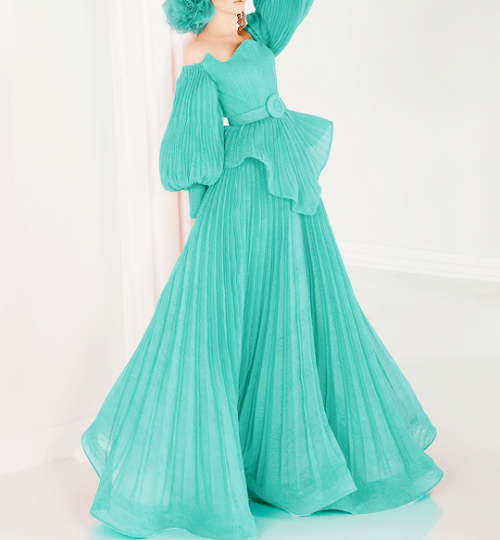 FOUAD SARKIS Couture Spring/Summer 2019if you want to support this blog consider donating to: ko-fi.