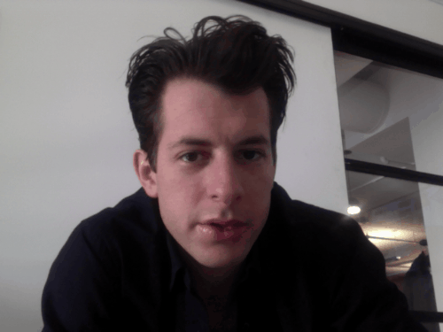 staff: markronson:  I’m here at tumblr headquarter’s. welcome to my dashboard confession