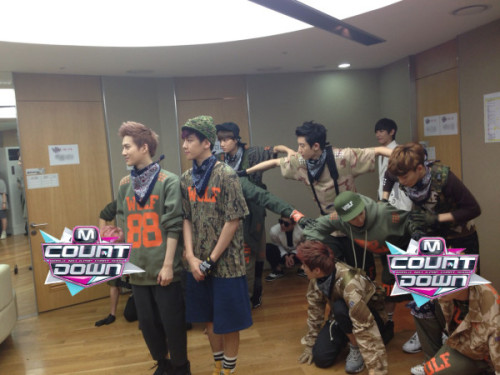 w exo k