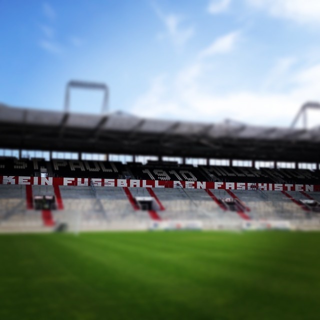 stpauligram:  #fcsp #millerntor #hh #stpauli by clmb23 http://ift.tt/1sMzGqJ 
