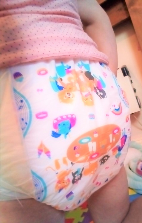 Plastic panties to stop leakies, These are very cheap n cute from Nappiesrus, the print panels is so