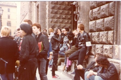 theunderestimator:  Italian punks attending The Clash gig in Piazza Maggiore, Bologna, June 1st 1980. (via) 