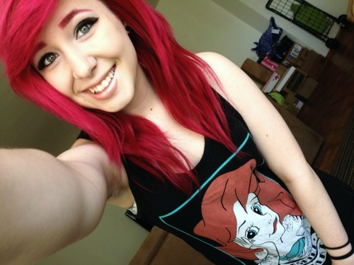 deadlycollision:  I just want to be a mermaid. 