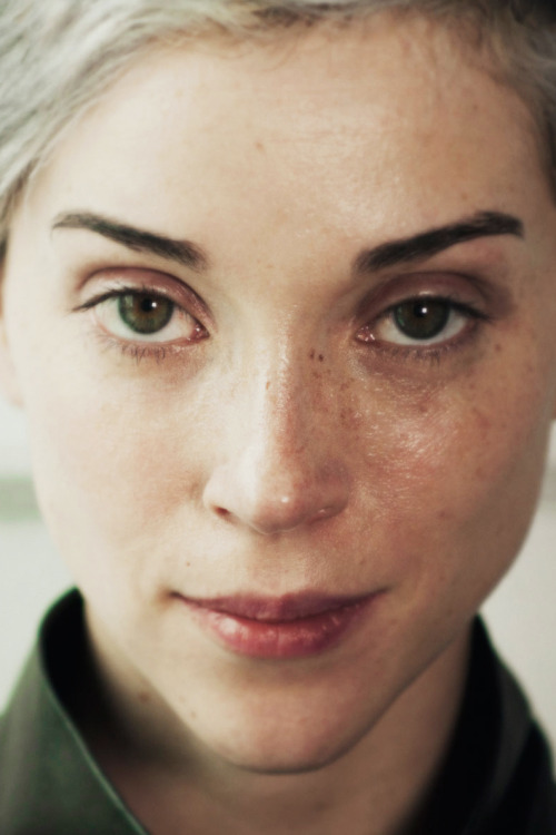 sylviagetyourheadouttheoven:  St. Vincent - Rolling Stone - February 2014 
