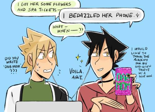 liverpepper:  sora: dyou think cloud would let me bedazzle his phone??? Vanitas: uncle cloud would let you bedazzle his face, probablysora: REALLY!??!Roxas: Please don’t give him any ideas,(ven & van will be visiting in june!! Stay Tuned for double