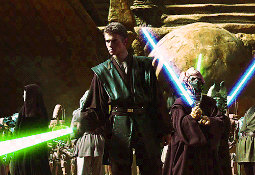 anakin-skywalker:  GREEN LIGHTSABERS represent peace and harmony. Jedi Consulars who use this saber prefer negotiation and meditation as opposed to combat, but possess strong force abilities. Jedi knights that wield this color lightsaber value concord,