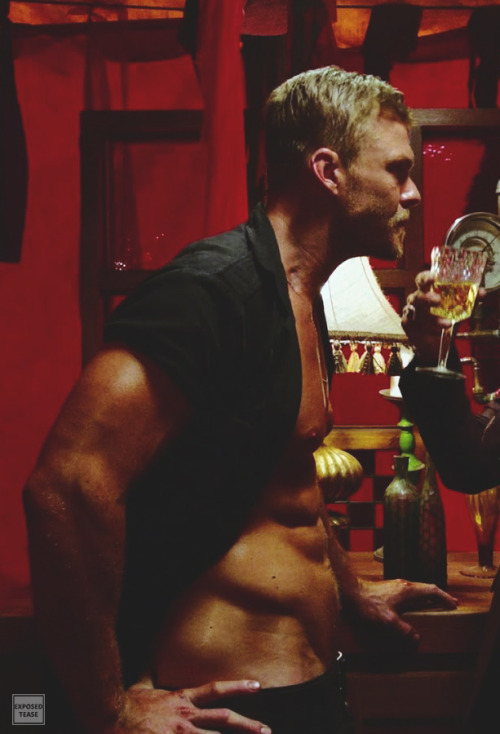 exposedteaseceleb:  Alan Ritchson in Blood Drive