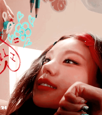 SWIPE Yeji.