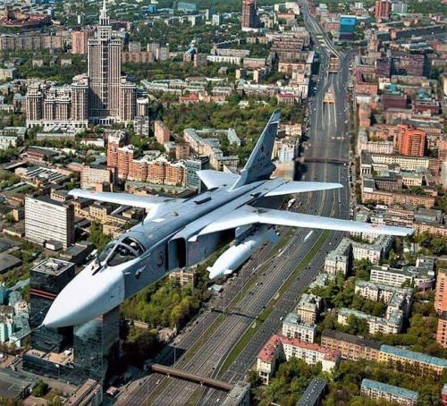 planesawesome:   Su-24 M ABOVE MOSCOW  