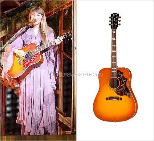 Taylor hummingbird guitar deals
