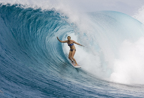 Bikini Surf Girl Instagram By ‘Surf Girls’ (31 pictures)majestic-babes-blog.tumblr.commajesticbabes.