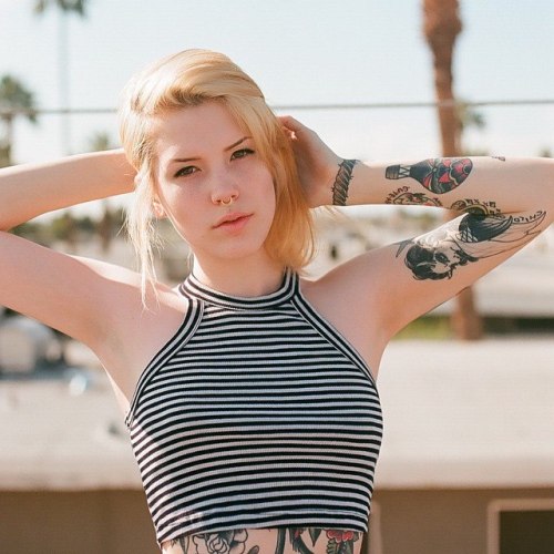 altmodelgirlcrush2:Raleigh Suicide @dearraleigh
