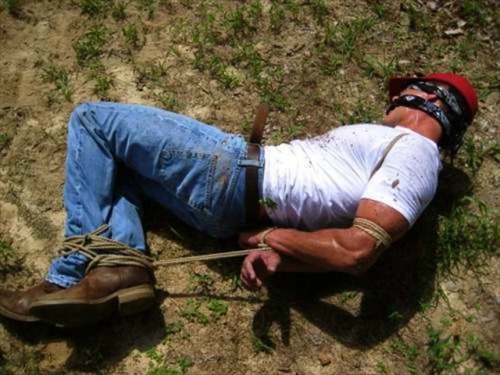 ransomdude:Ohhh poorr sweet lil farmer boy all trussed up and gagged so we can put preasure on his d