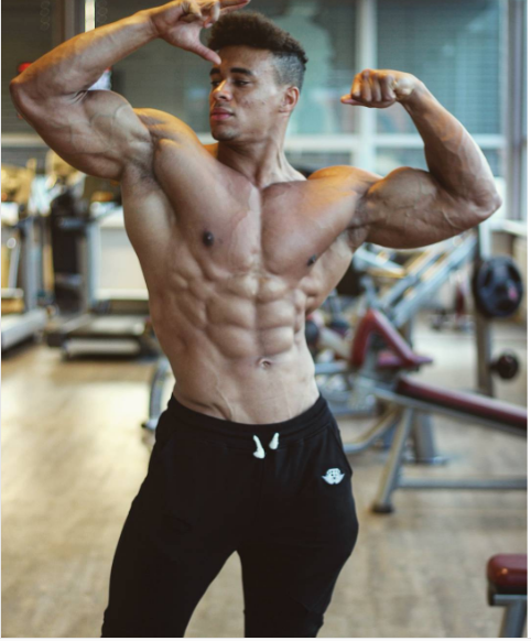 dafyddbach: Austrian Bodybuilder Onome Egger For more muscle hunkery follow @dafyddbach