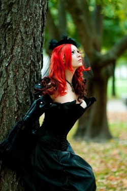 victorian-goth:  Victorian goth http://victorian-goth.tumblr.com/