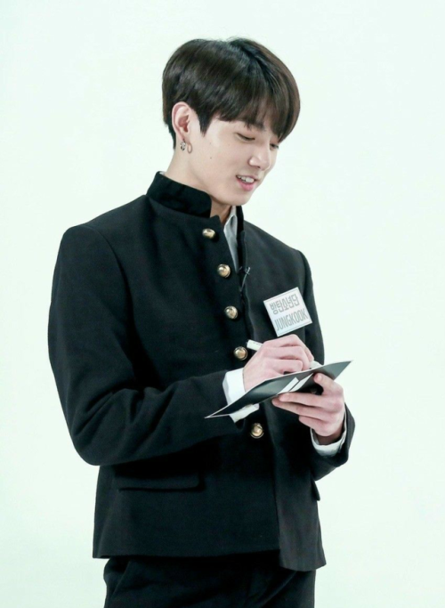 Jungkook Boyfriend Looks @run Episodes