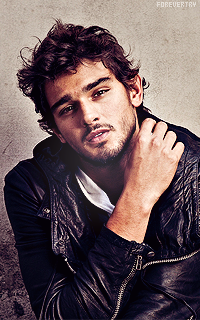 Porn photo Marlon Teixeira