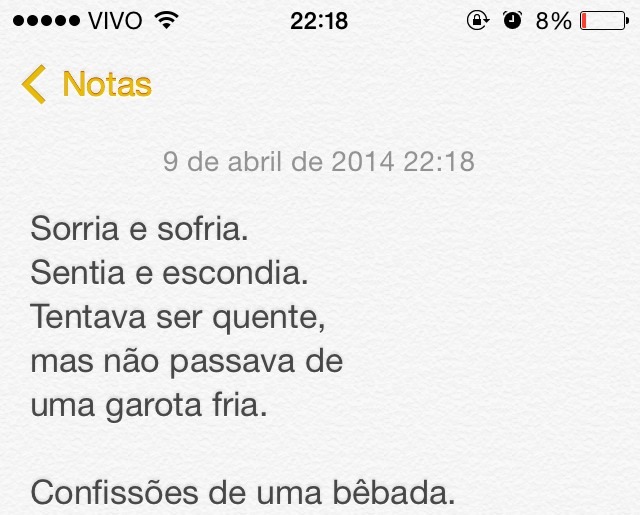Enfrente, em frente.