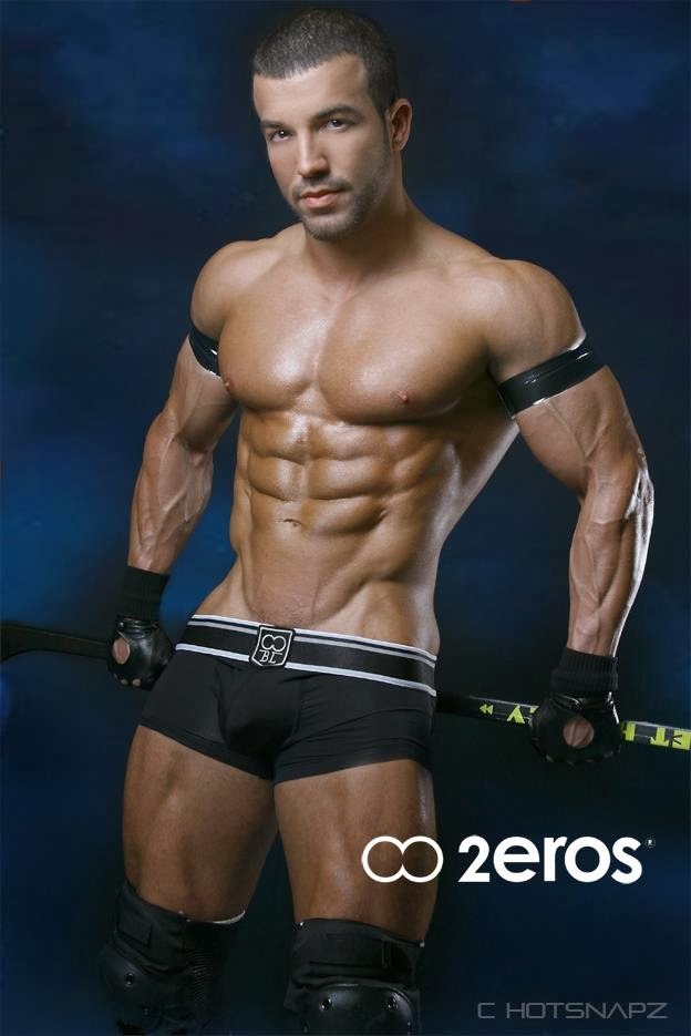 cdnlifter27:  The incredible Nelson Argentino Photos: Simon Barnes Photography (first