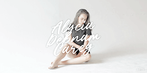 Happy 24th Birthday Alycia Debnam-Carey.